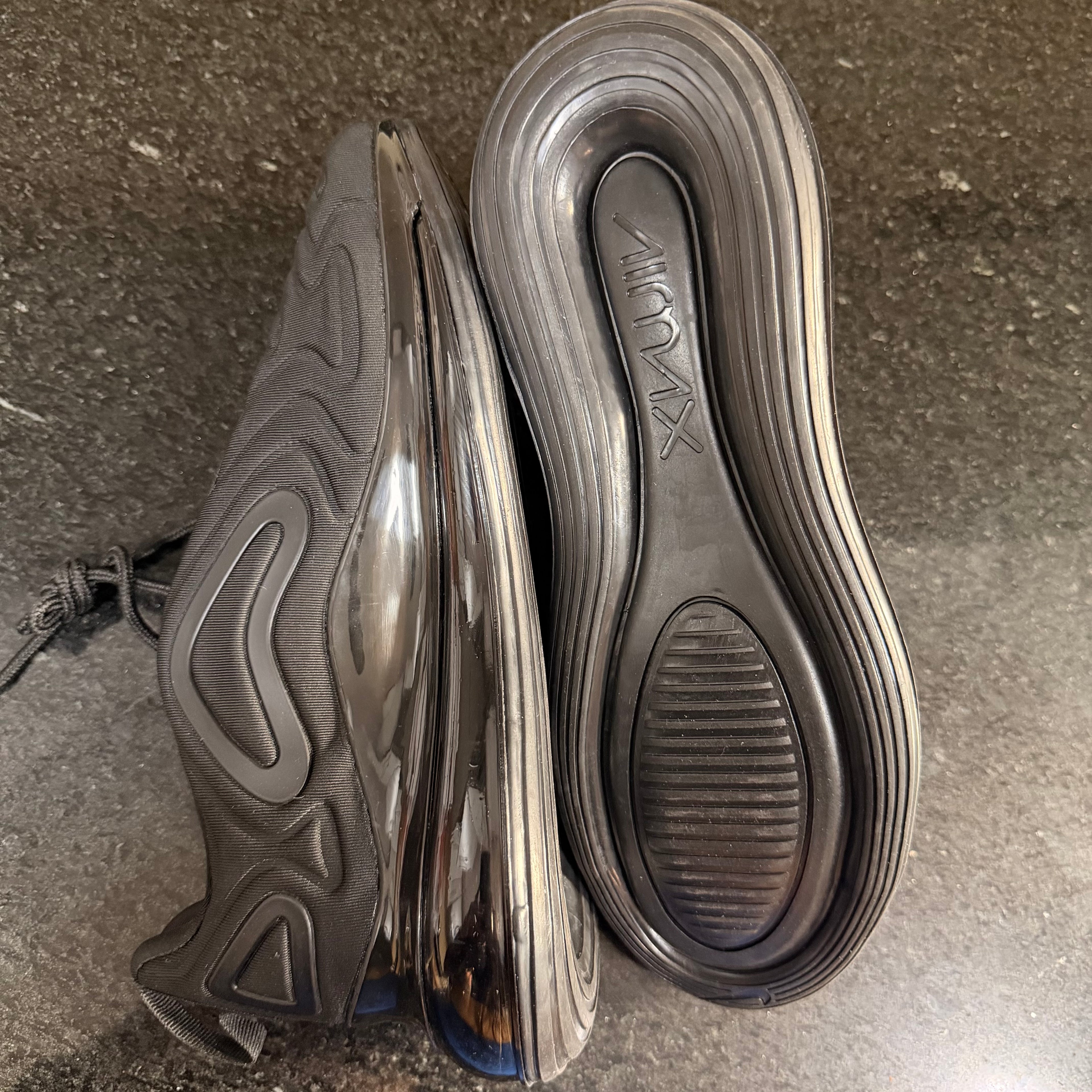 720 Tortuga Black