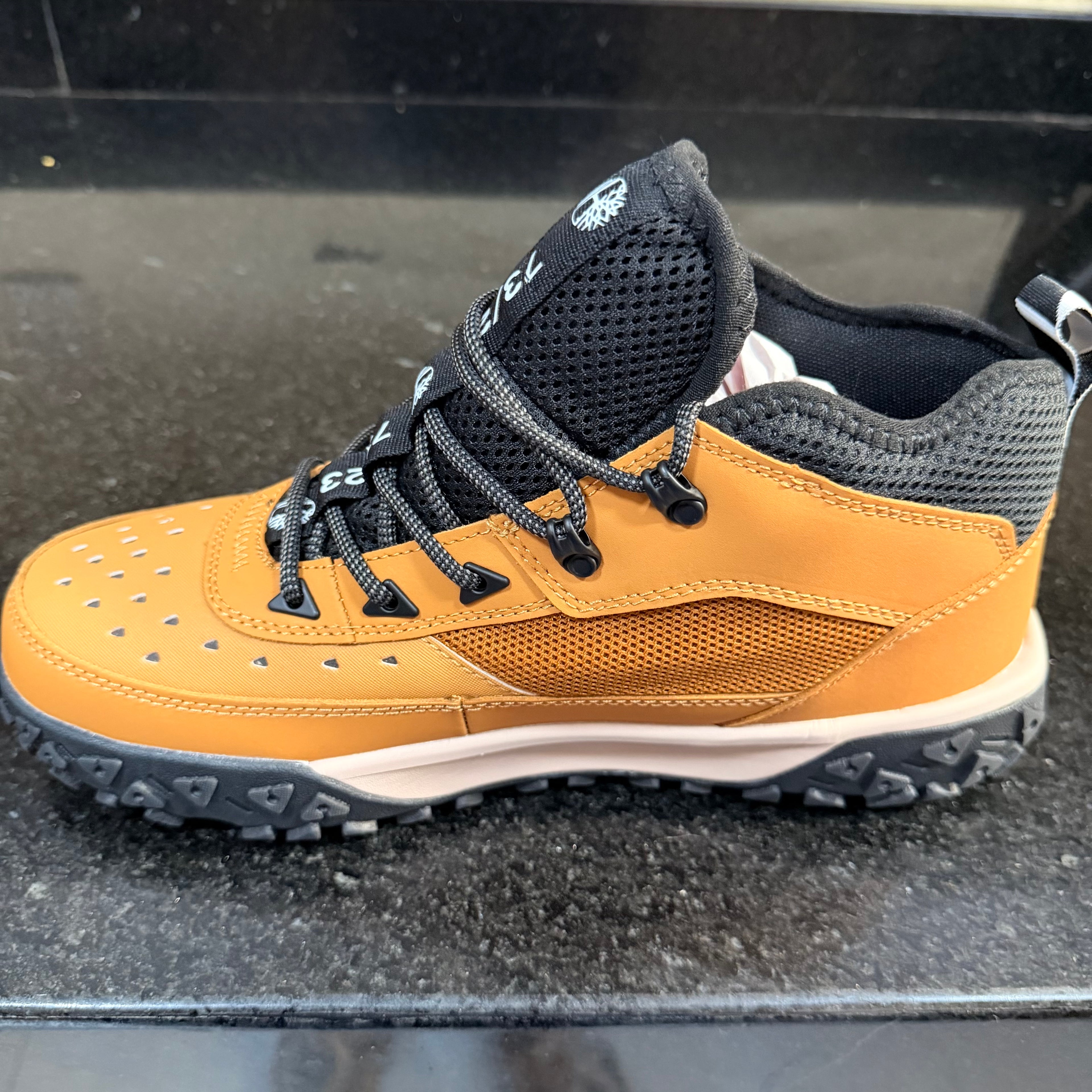 Mottion Orange