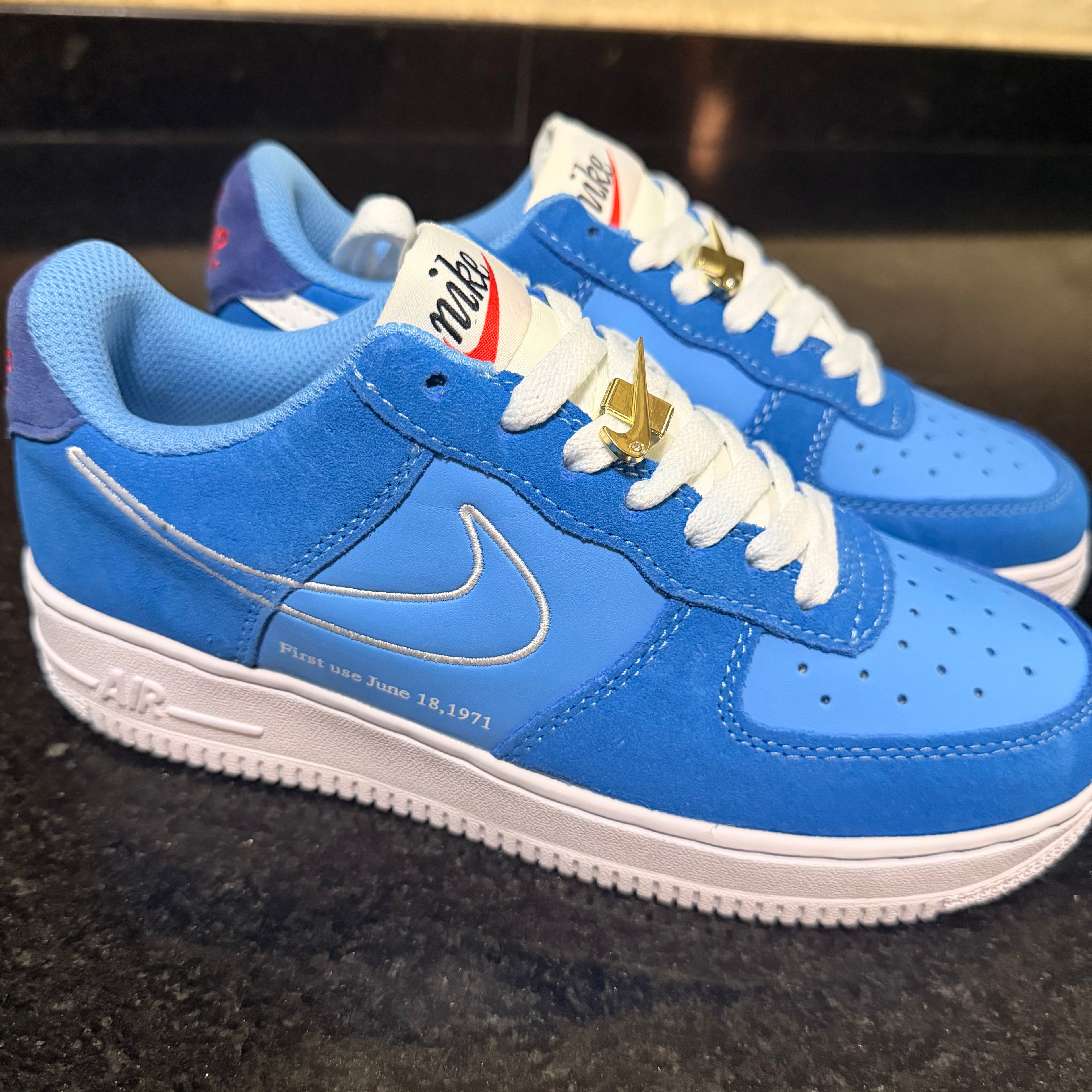 AF1 First Use Blue