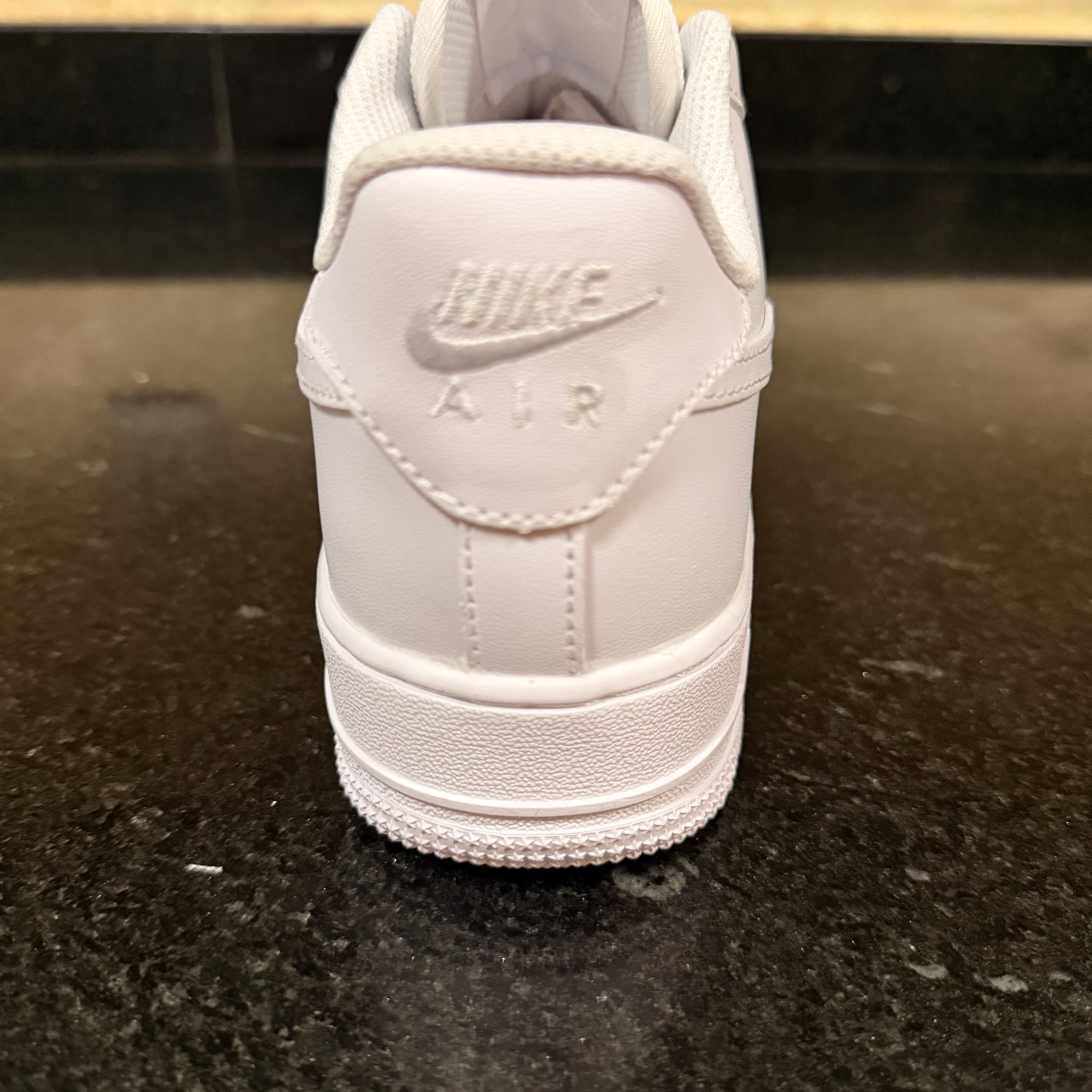 AF1 Low White