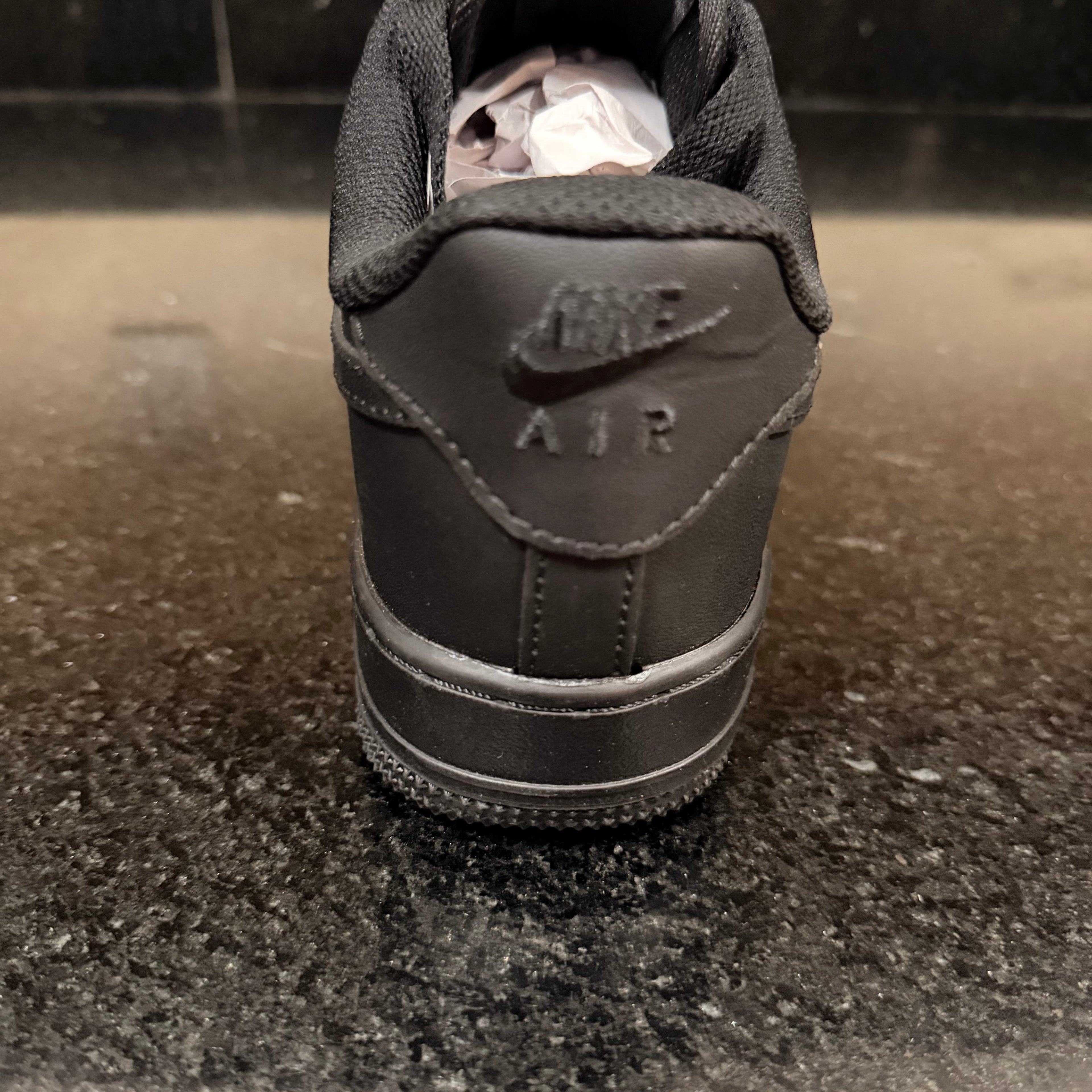 AF1 Low Black
