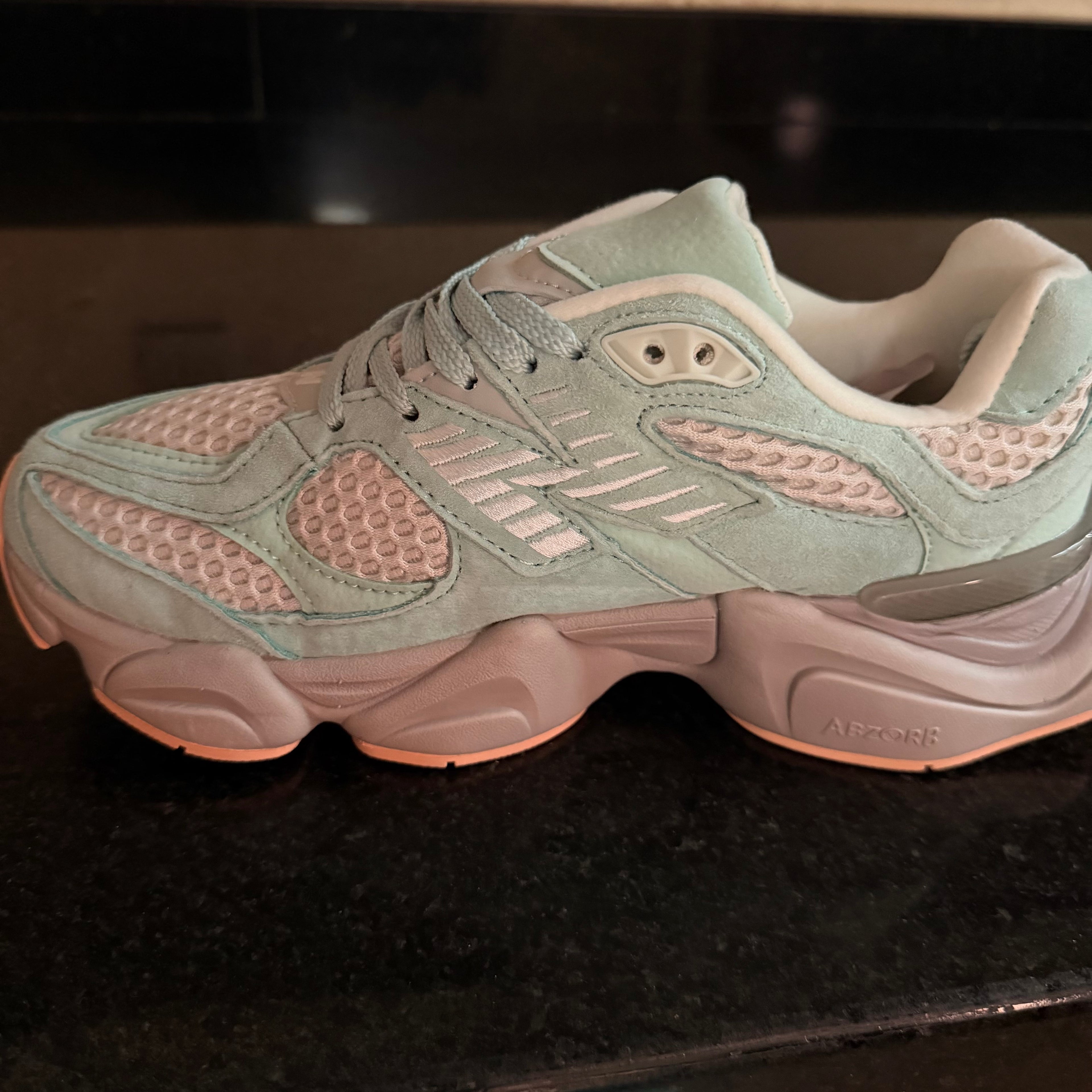 NB 9060 Moss Green