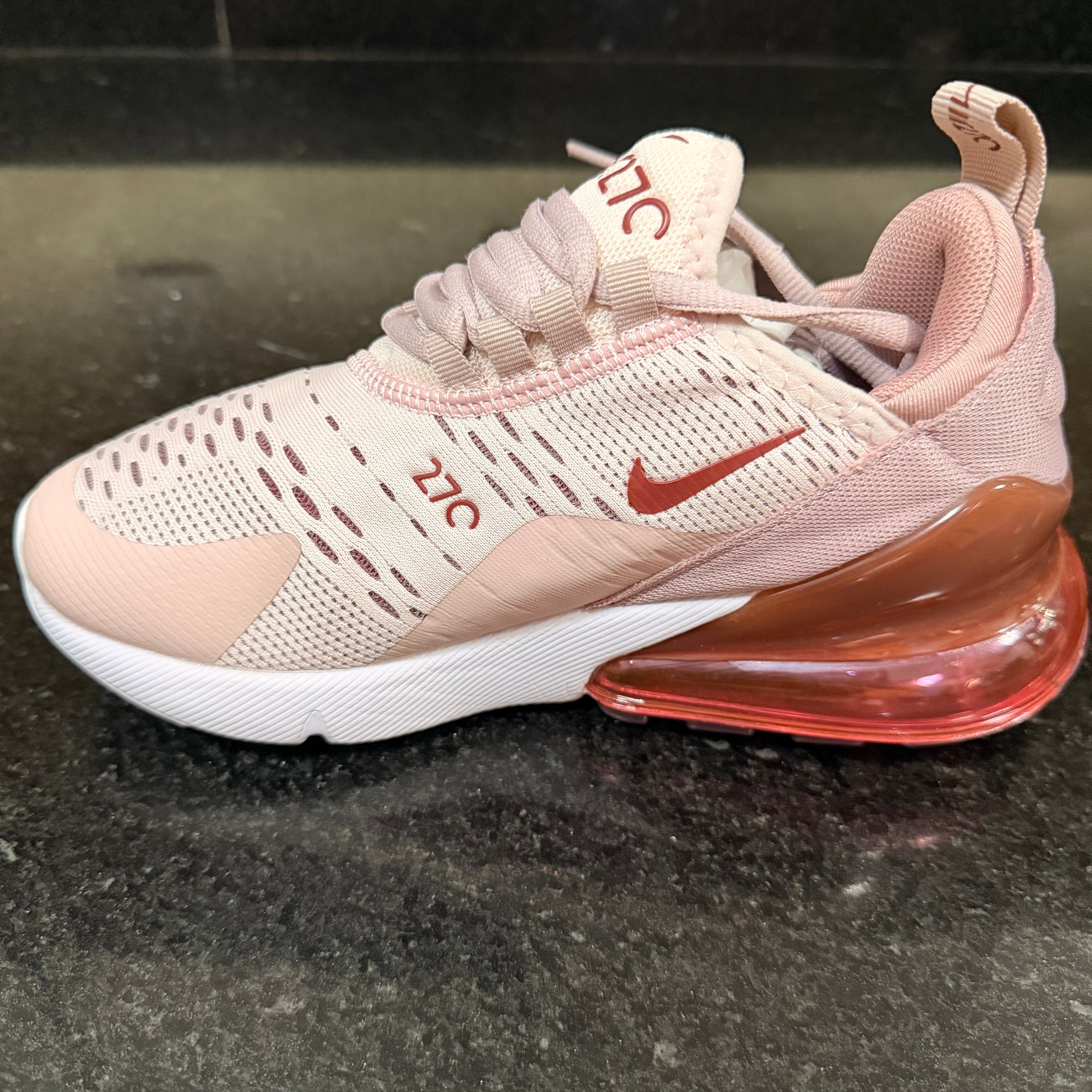 270 Barely Pink