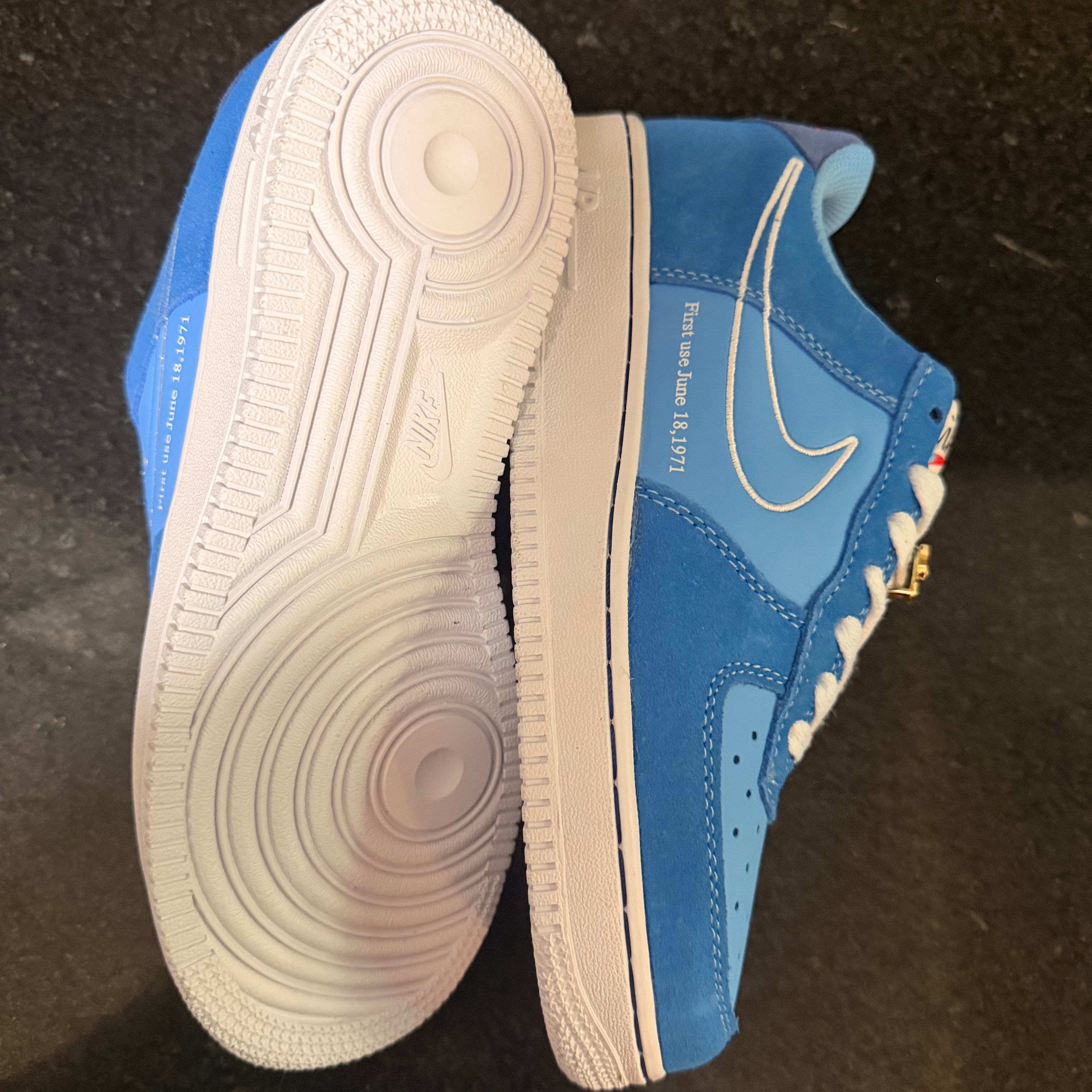 AF1 First Use Blue