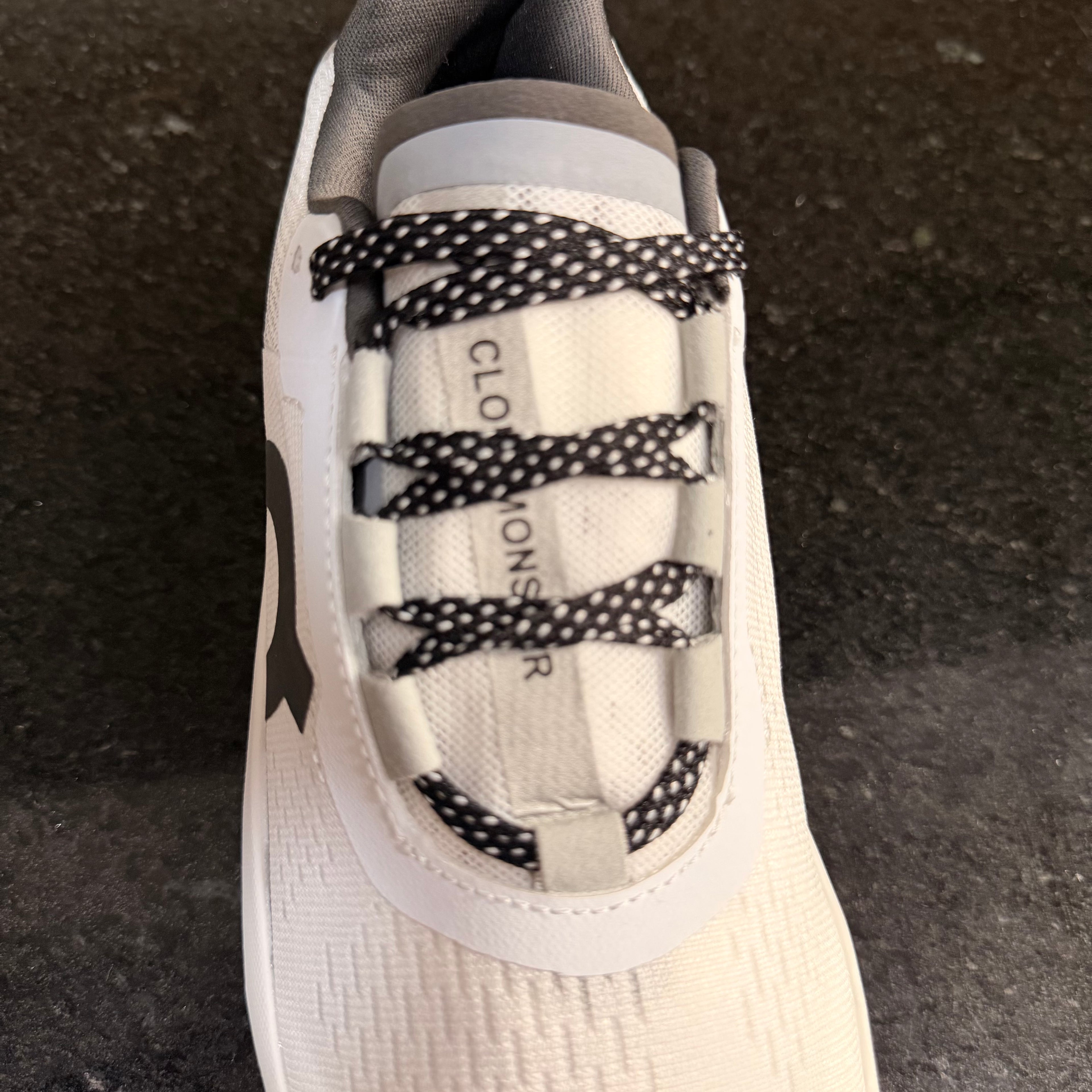 OnCloud Monster White - Black