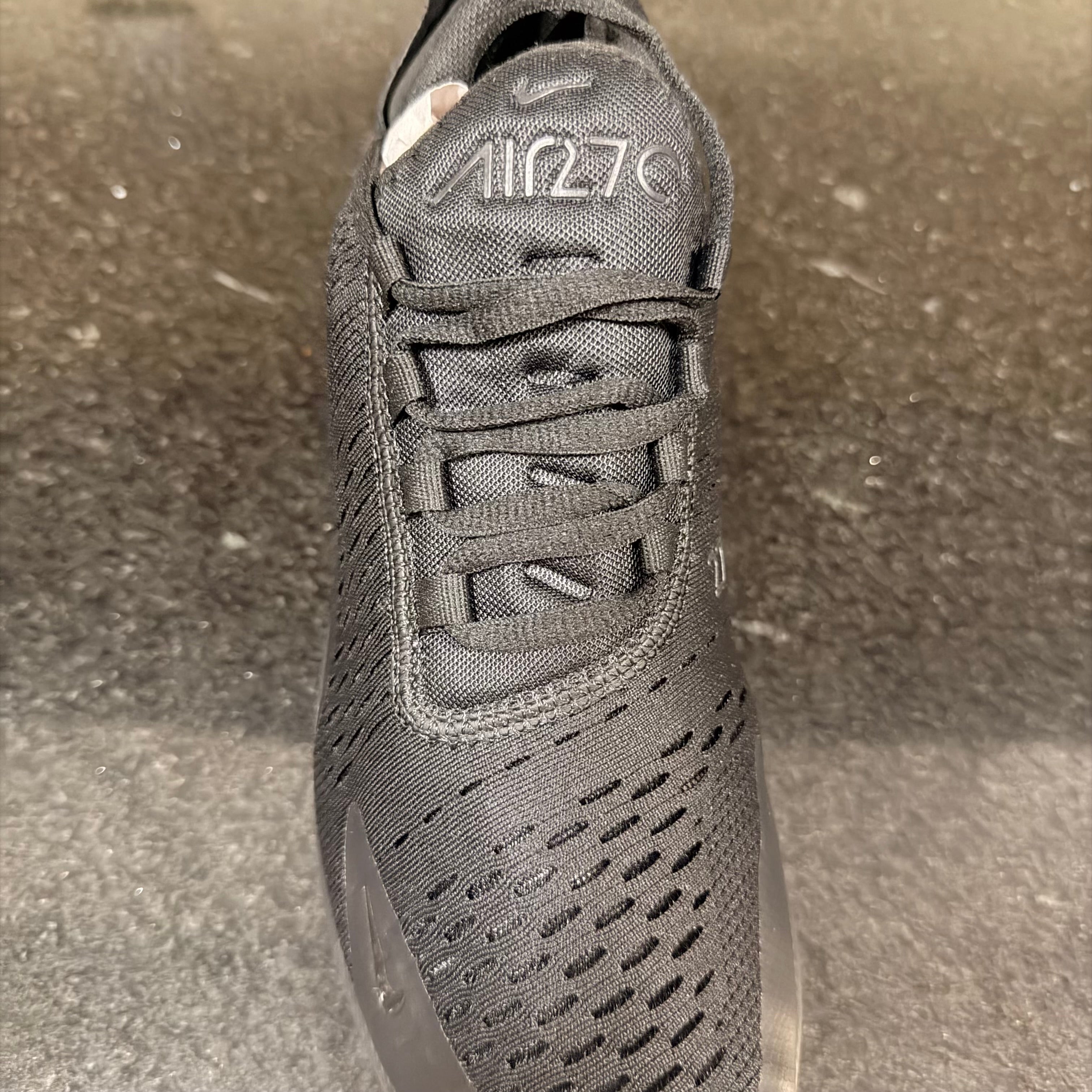 270 Black