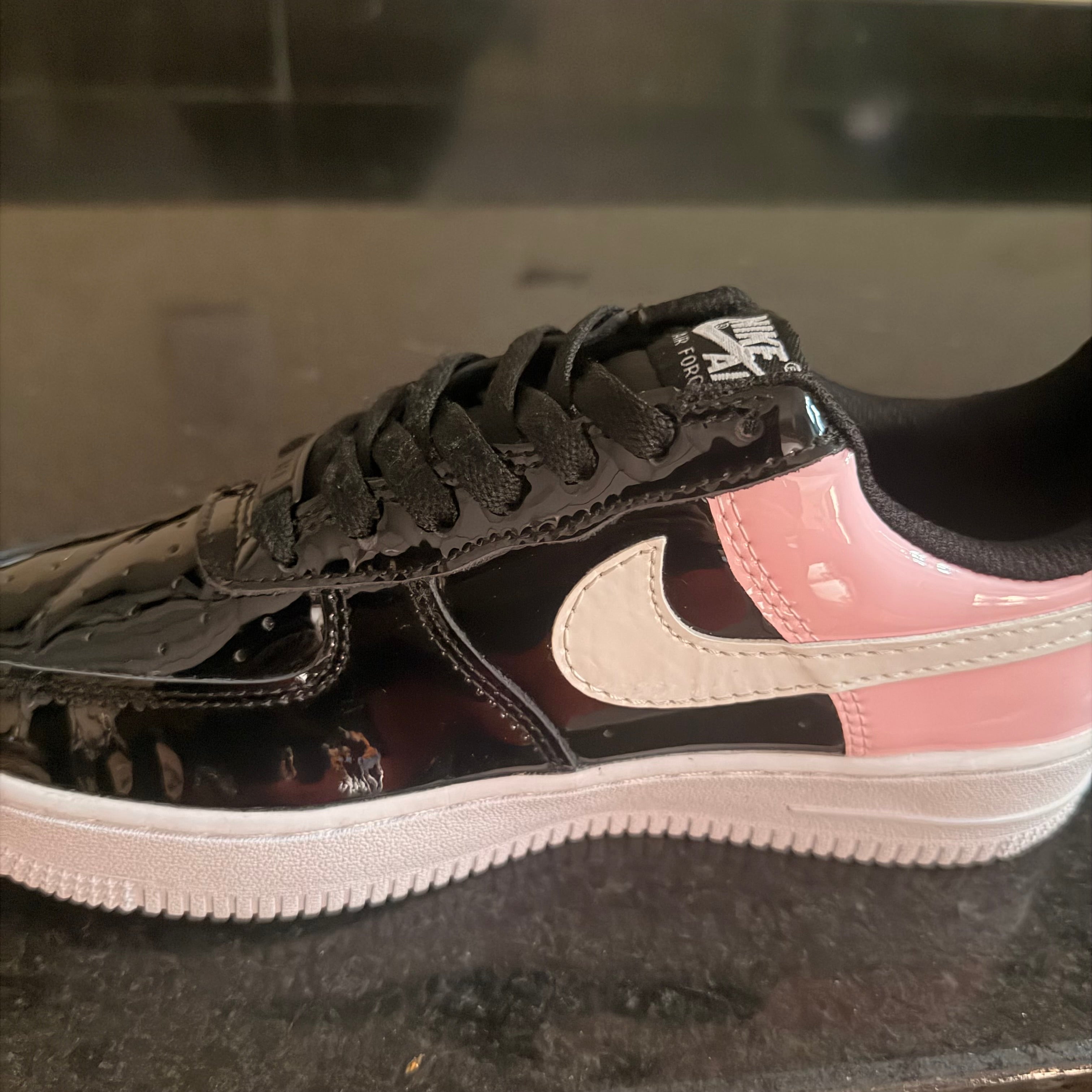 AF1 Charol Pink
