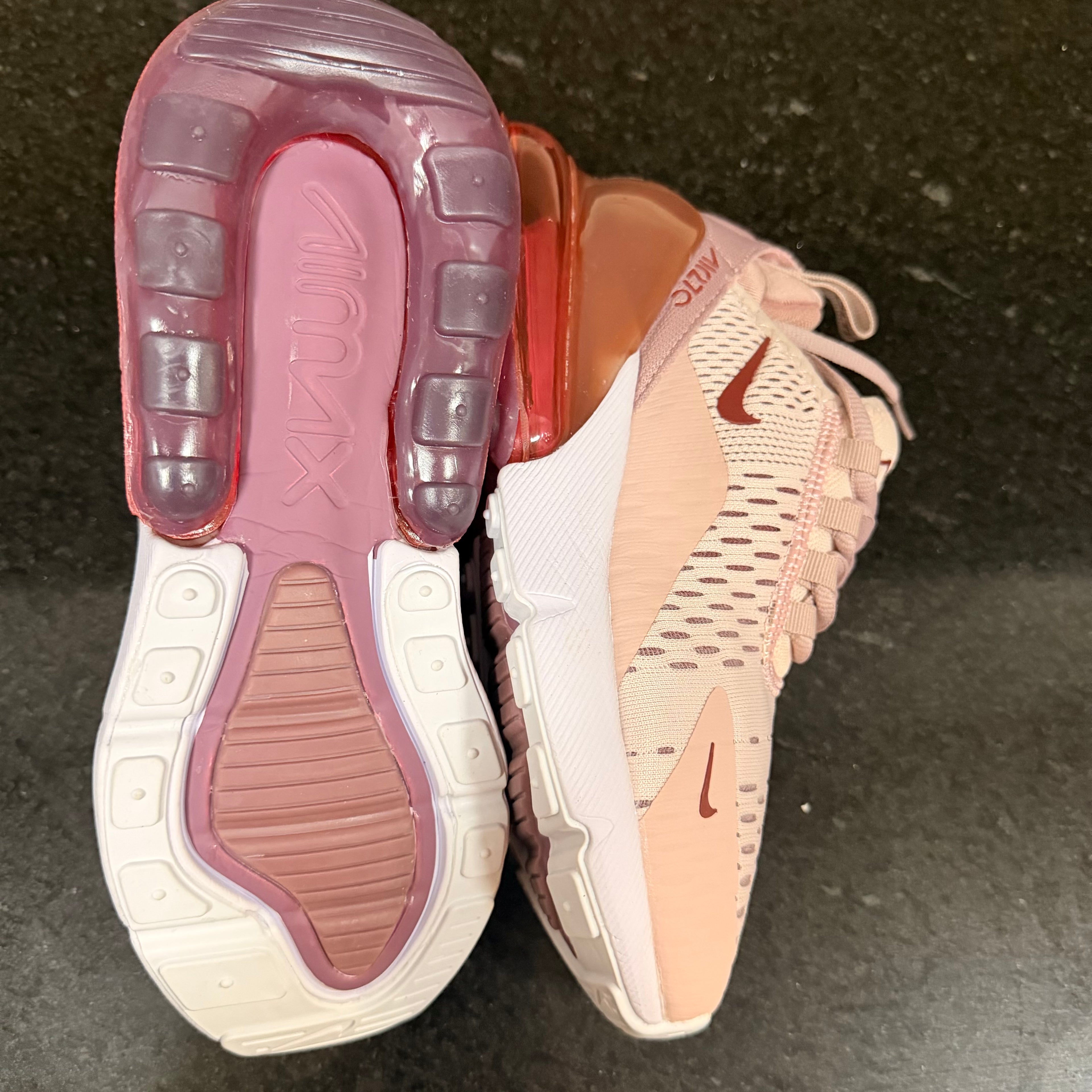 270 Barely Pink