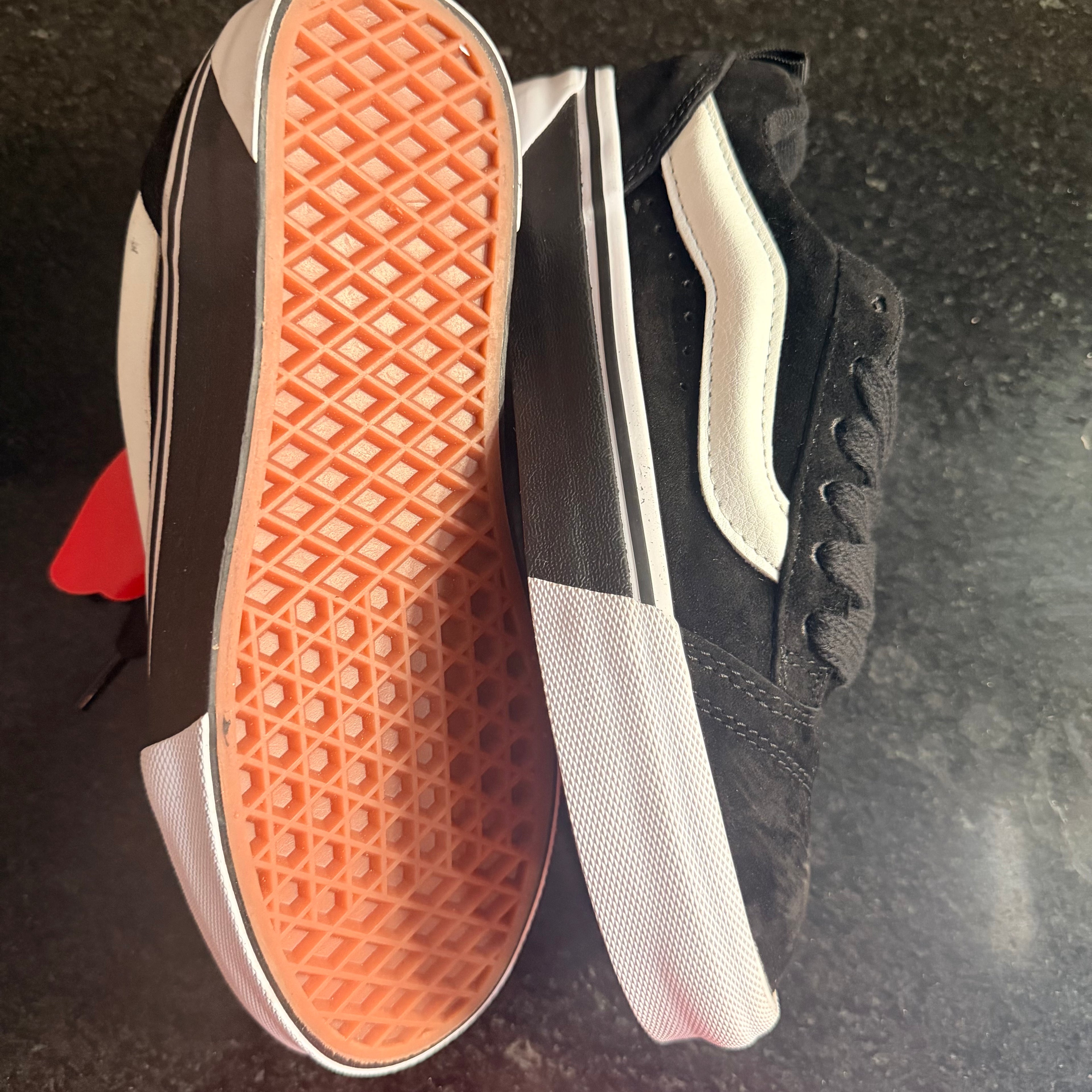 Vans Knuu Skull