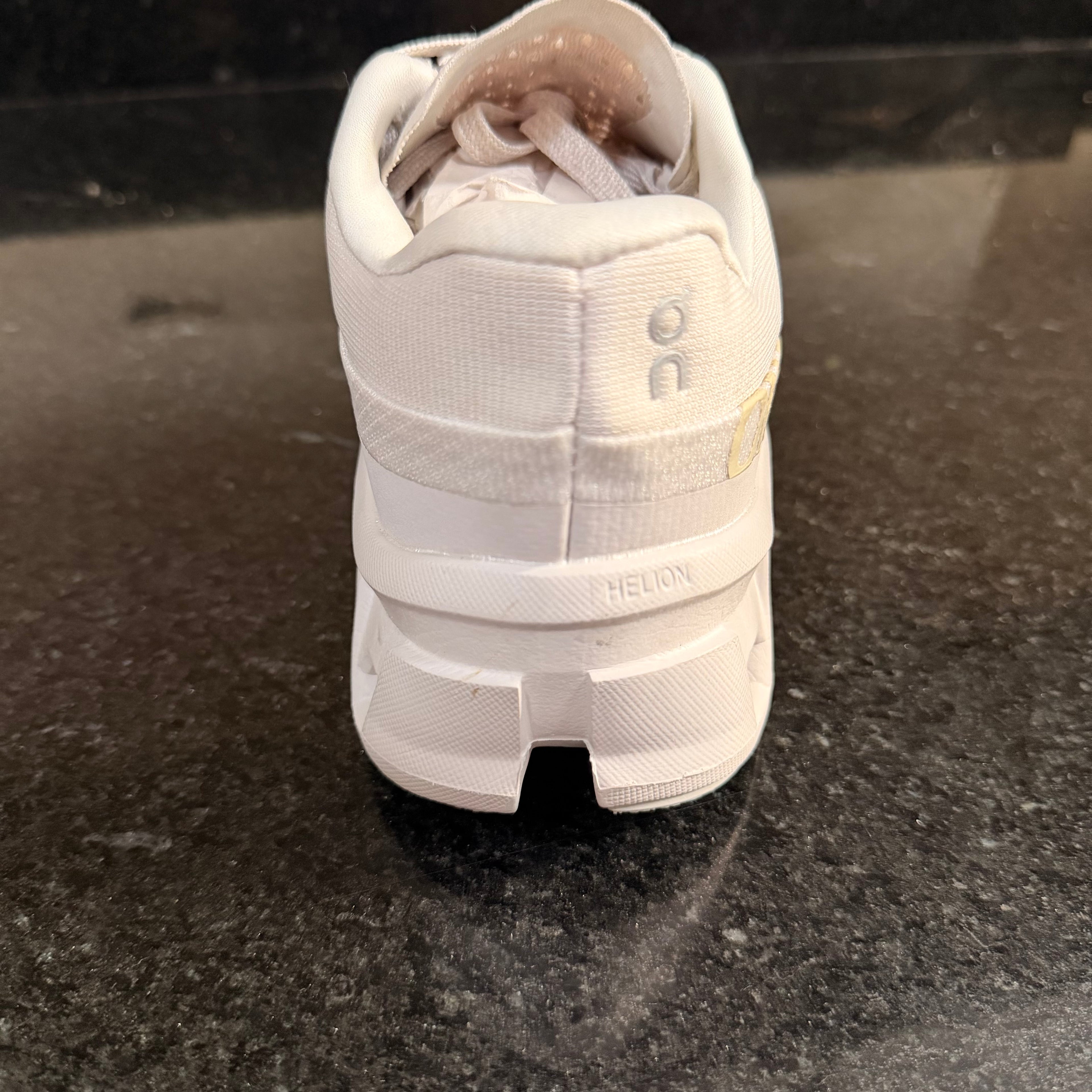 OnCloud Monster All White