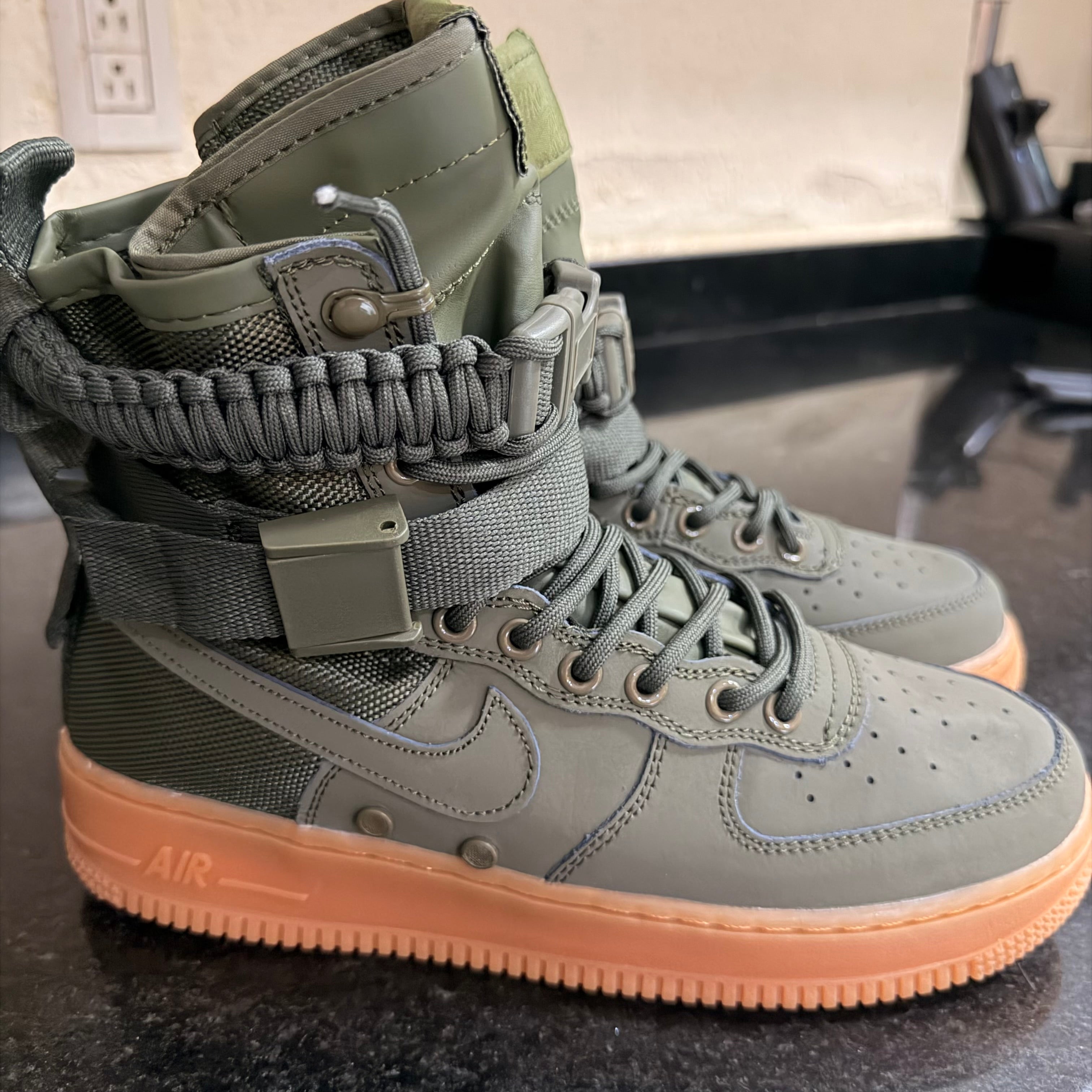 AF1 High Sf Green